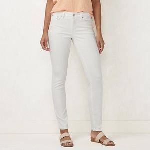 LC Lauren Conrad white skinny jeans